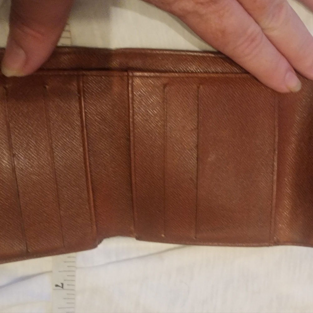 🤎  Louis Vuitton Compact Monogram Wallet - Picture 3 of 8